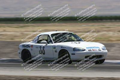 media/Jun-01-2024-CalClub SCCA (Sat) [[0aa0dc4a91]]/Group 3/Race/